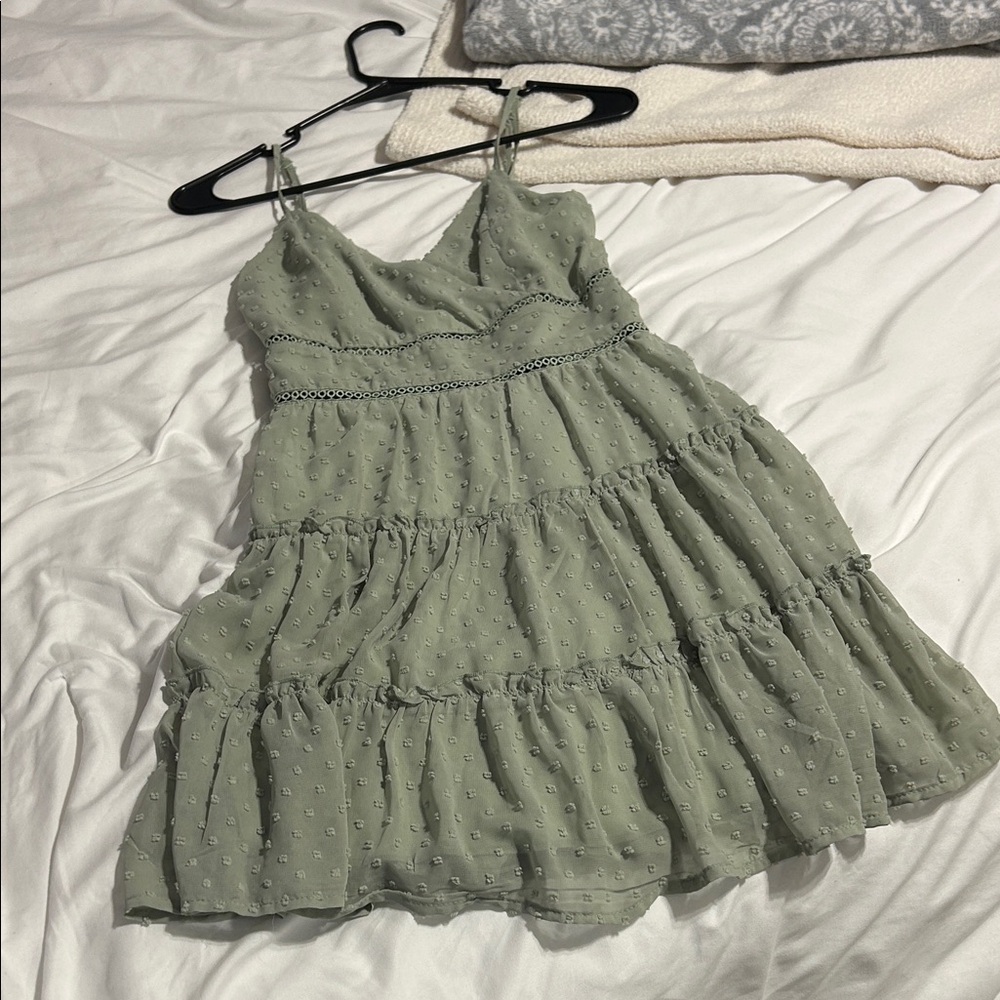 Green Sleeveless Tiered Dress